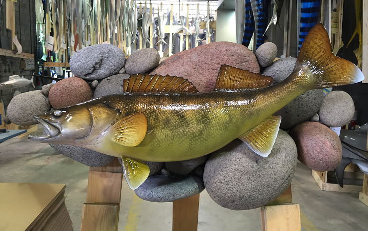 Walleye fish mount